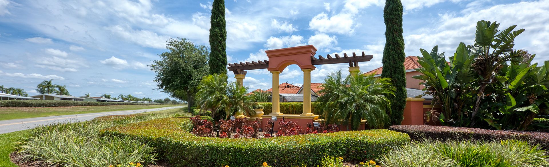 Solana Resort Vacation Home Rentals